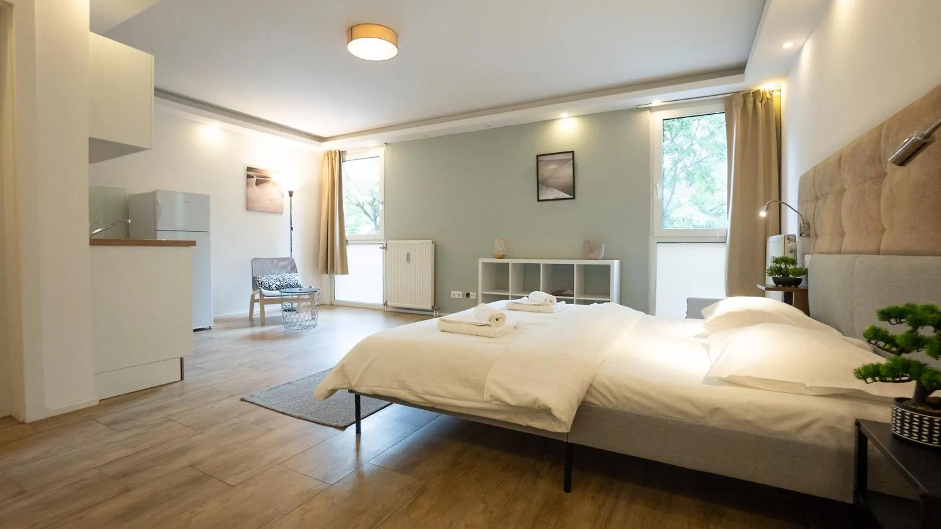 Smart Studio With Queen-Size Bed, Self Check-In ウィーン 0*,